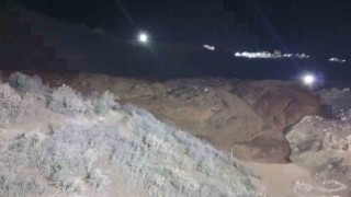 Toprak altında kalan 9 işçiyi arama çalışmaları sürüyor