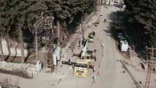 Toroslar EDAŞ deprem bölgesindeki elektrik dağıtım çalışmalarını sürdürüyor