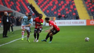 Trendyol Süper Lig: Gaziantep FK: 0 - Başakşehir: 0 (İlk yarı)