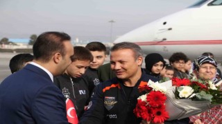 Türk Astronot Alper Gezeravcı yurda döndü