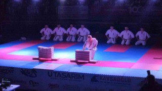 Türkiye Kyokushin Stil Karate Şampiyonasının seremonisi yapıldı