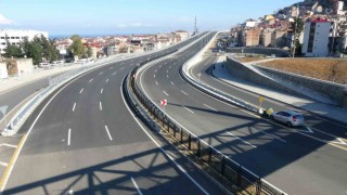 Türkiyenin en maliyetli şehir içi yollarından Kanuni Bulvarında sona doğru