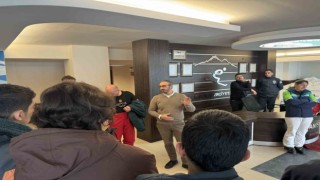 Türkiyenin köklü lisesinin öğrencileri Erciyeste buluştu