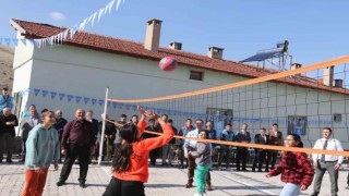 Ülkü Ocaklarından köyün Sultanları projesi