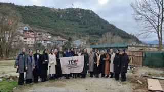 Üniversite öğrencileri tarih kokan sokaklarda Sakaryayı tanıdı