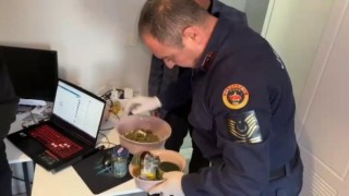 Uyuşturucu imalathanesine dönüştürülen eve operasyon
