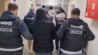 Uyuşturucu satıcısı 3 kişi tutuklandı