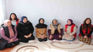Üzümlü Gençlik Merkezi gönüllülerinden örnek davranış