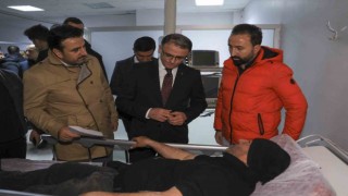 Vali Balcı, çığdan kurtulan yaralıları hastanede ziyaret etti