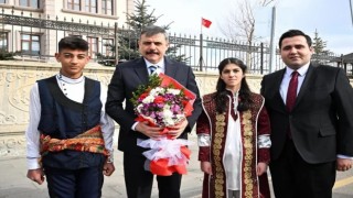 Vali Çiftçi Köprüköyde