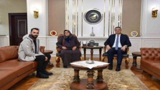 Vali Yavuz, şehit ailesini ağırladı