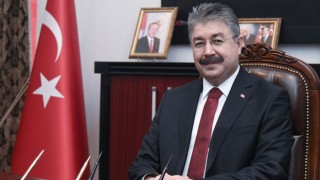 Vali Yılmaz: "Asrın Felaketi'nin Yaralarını Sarmak İçin Tek Vücut Olduk"