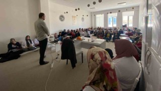 Vanda “Aile Akademisi” çerçevesinde 30 bin aileye ulaşıldı