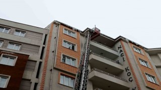 Vanda buz kırma timi iş başında