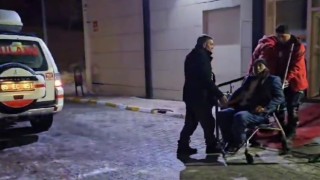 Vanda göğüs ağrısı olan hastaya snowtrack ambulansla ulaşıldı