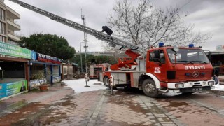 Yalovada çatı yangını korkuttu