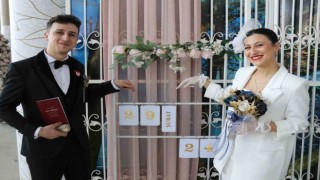 Yalovalı çift evlilik için 29 Şubatı seçti