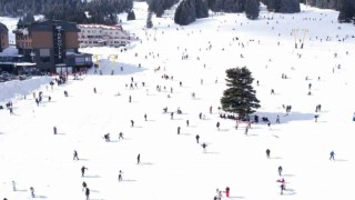Yarıyıl tatilinin son gününde teleferikte kuyruk oluştu