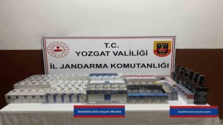 Yozgatta yolcu otobüsünde kaçak sigara ve alkol ele geçirildi