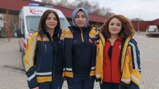 112nin kadın kahramanları zorlu coğrafyada görev yapıyor