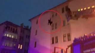 4 katlı binanın çatısından atlayan şahsı hava yastığı kurtardı