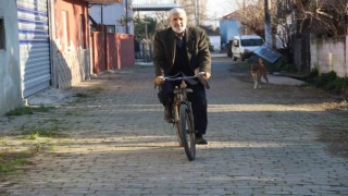 57 yıldır aynı bisikleti kullanıyor
