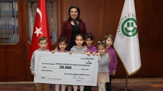 Adana Uğur Okulları'ndan Çocuk İyilik Merkezi'ne Yardım Eli