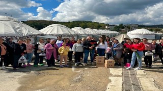 Adanalı kebapçı, depremzede kadınları unutmadı