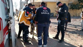 Adıyamanda otomobil ile motosiklet çarpıştı: 2 yaralı