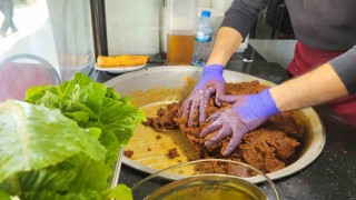 Adıyamanın eşsiz lezzeti çiğköfte Ramazanda da sofralarda