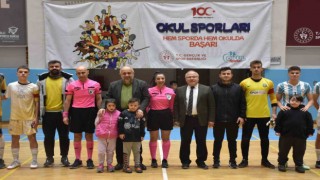 Afyonkarahisarda futsal grup müsabakaları başladı