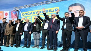 AK Parti Büyükşehir Adayı Sami Er, Doğanyol ilçesini ziyaret etti