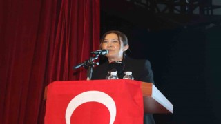 AK Parti Güzelbahçe adayı Bucaklıoğlu: Mevcut belediye hizmetlerinden memnun olmadığımızdan dolayı bu yola çıktım”
