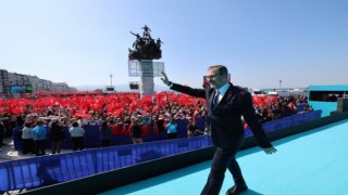 AK Partili Dr. Kasapoğlu: “AK Parti sosyal belediyecilikte siyasi tarihimize adeta bir kilometre taşı belirlemiştir”