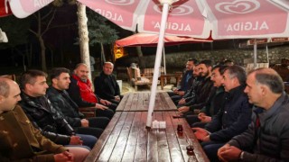 Akşam yürüyüşünde vatandaşla buluştu