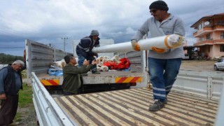 Alanyada afetzede 51 üreticiye sera naylonu desteği