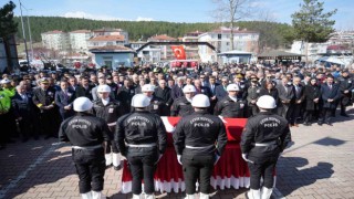 Alkollü sürücünün çarparak şehit ettiği polis memuru için tören