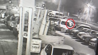 Aracın camını patlatarak 50 bin TLlik malzeme çaldı, kısa sürede yakalandı