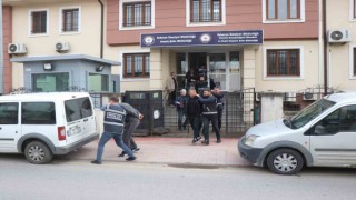 Aracının önünde bıçaklanarak öldürülmüştü: Tutuklananların sayısı 2ye yükseldi