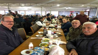 Arifiye mezunları geleneksel iftar yemeğinde bir araya geldi.