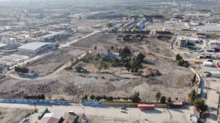 Asrın felaketinde evladı kucağında can veren annenin anlattıkları yürekleri burktu