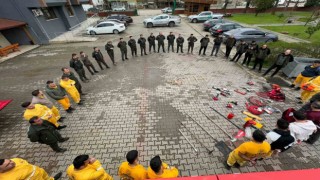 Ateş savaşçıları eğitimde