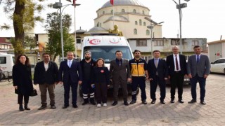 Aydın İl Sağlık Müdürü Eser Acarlardaki Acil Sağlık Hizmetleri İstasyonu personeli ile bir araya geldi