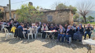 Aydında çiftçiler yağmur duasına çıktı