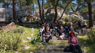 Aydınlı doğaseverler, Bodrumun arka bahçesini gezdi