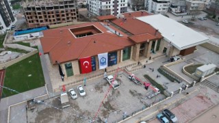 Bakan Bak, Bursada Yıldırım Gençlik Merkezinin açılışına katıldı