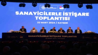 Bakan Kacır, Kayserili sanayicilerle bir araya geldi