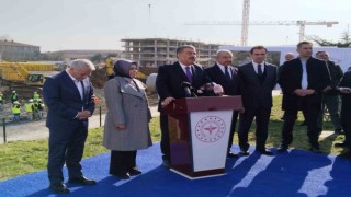 Bakan Koca: Türkiyenin en büyük kapasitesi olan şehir hastanesi Sancaktepede inşaatı devam ediyor