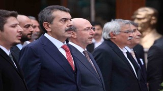 Bakan Tekin: “Konyadaki yerel yönetimler Milli Eğitim Bakanlığı ile paydaş, hatta bizimle yarışacak düzeyde yatırımlar yapıyorlar”