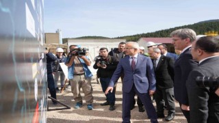 Bakan Uraloğlu Kastamonudaki ulaşım ve altyapı projelerini inceledi